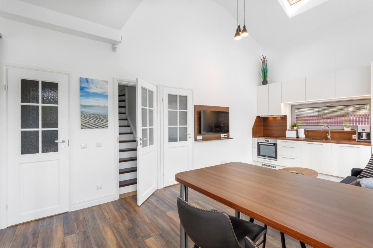 Villa Rosalie Пярну Экстерьер фото