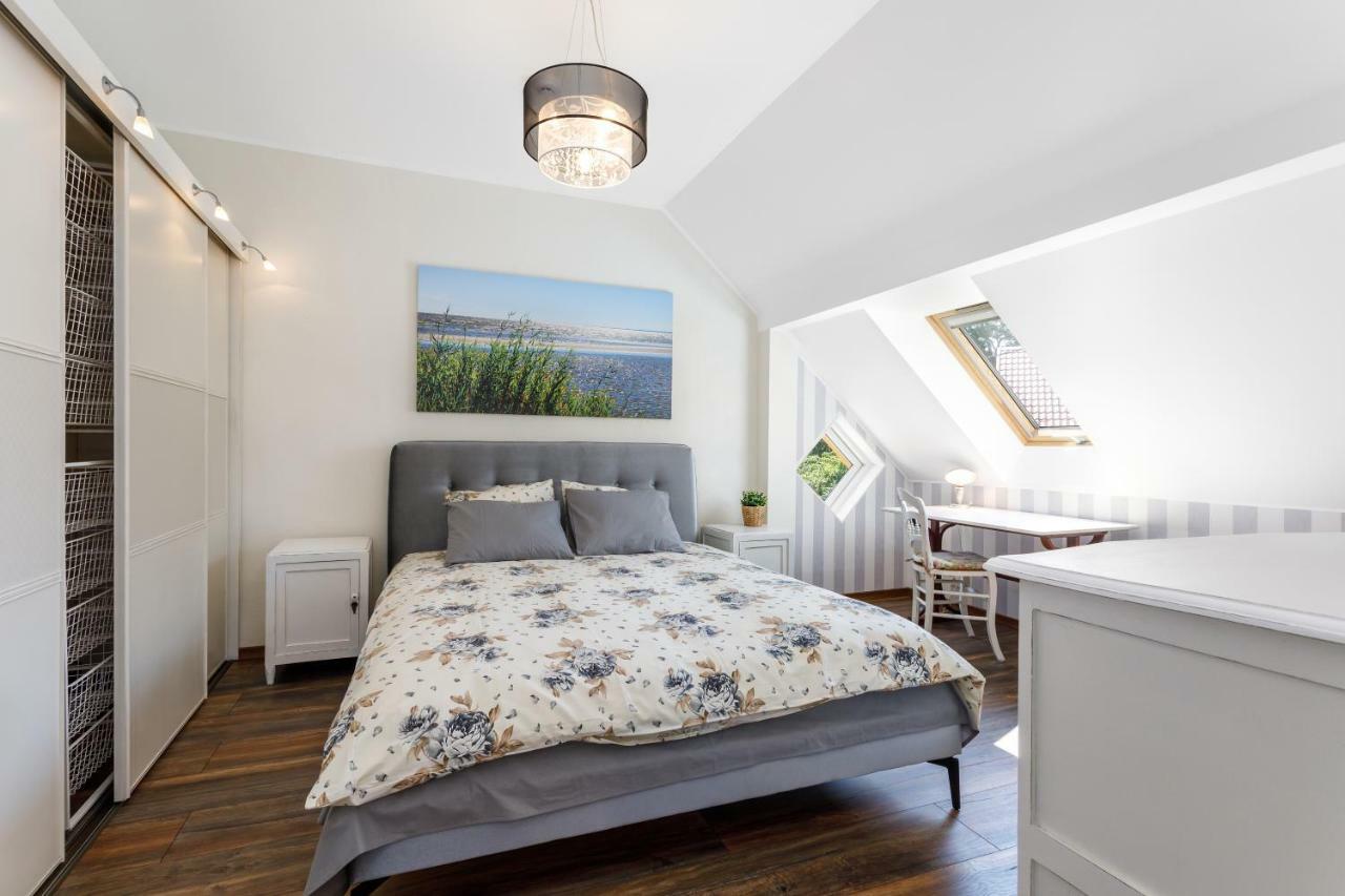 Villa Rosalie Пярну Экстерьер фото